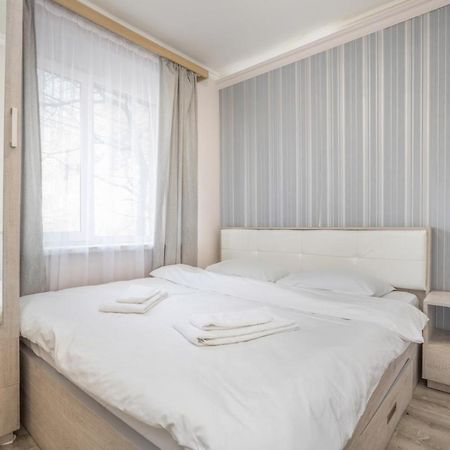 Stay Inn Cute Apartment Next To Hilton Armenia Ереван Экстерьер фото